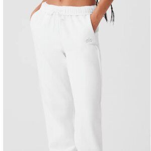 ALO Yoga - Accolade Sweatpants - White, Small